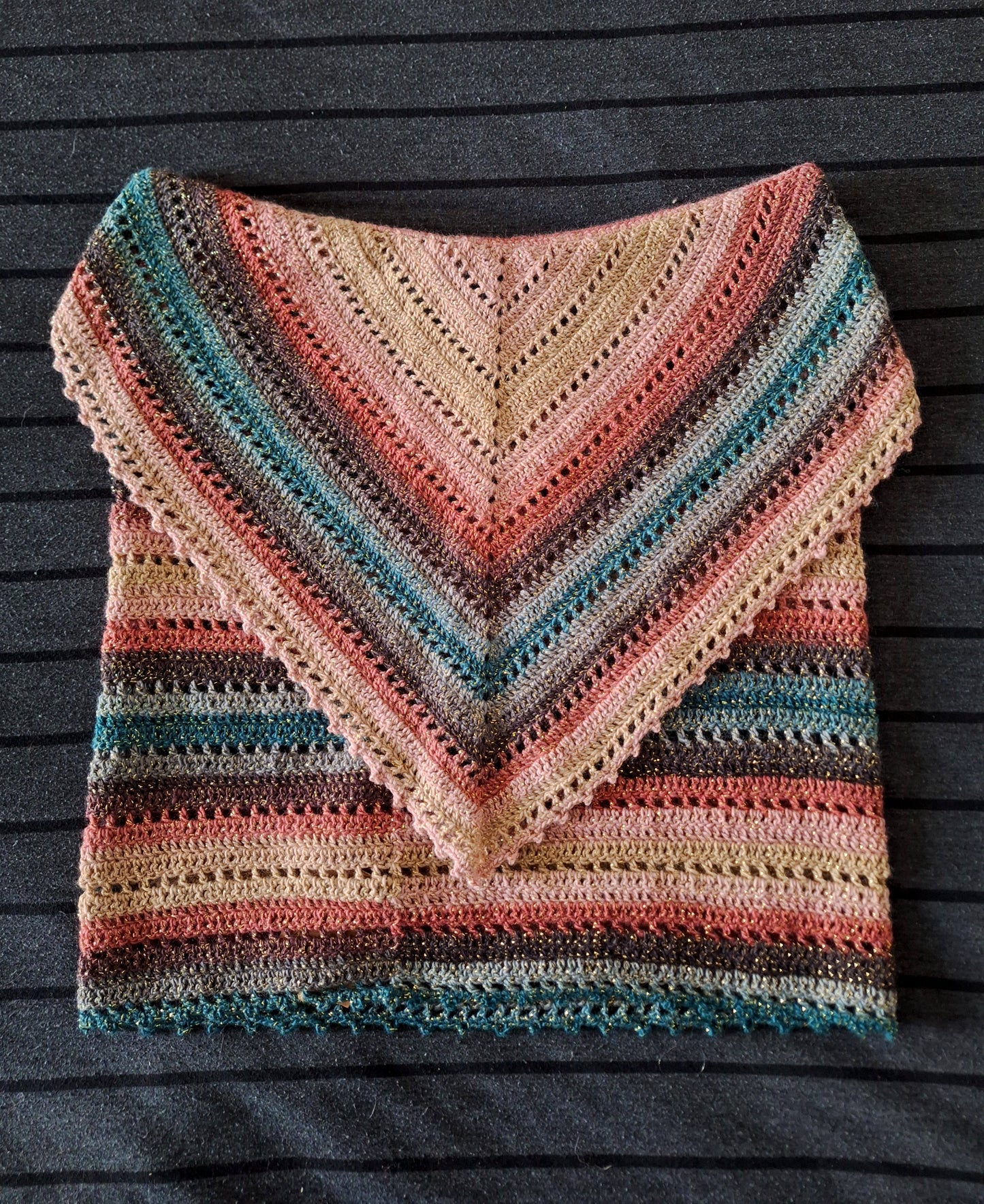 Cowl - Hooded Cowl (Universe Yarn)