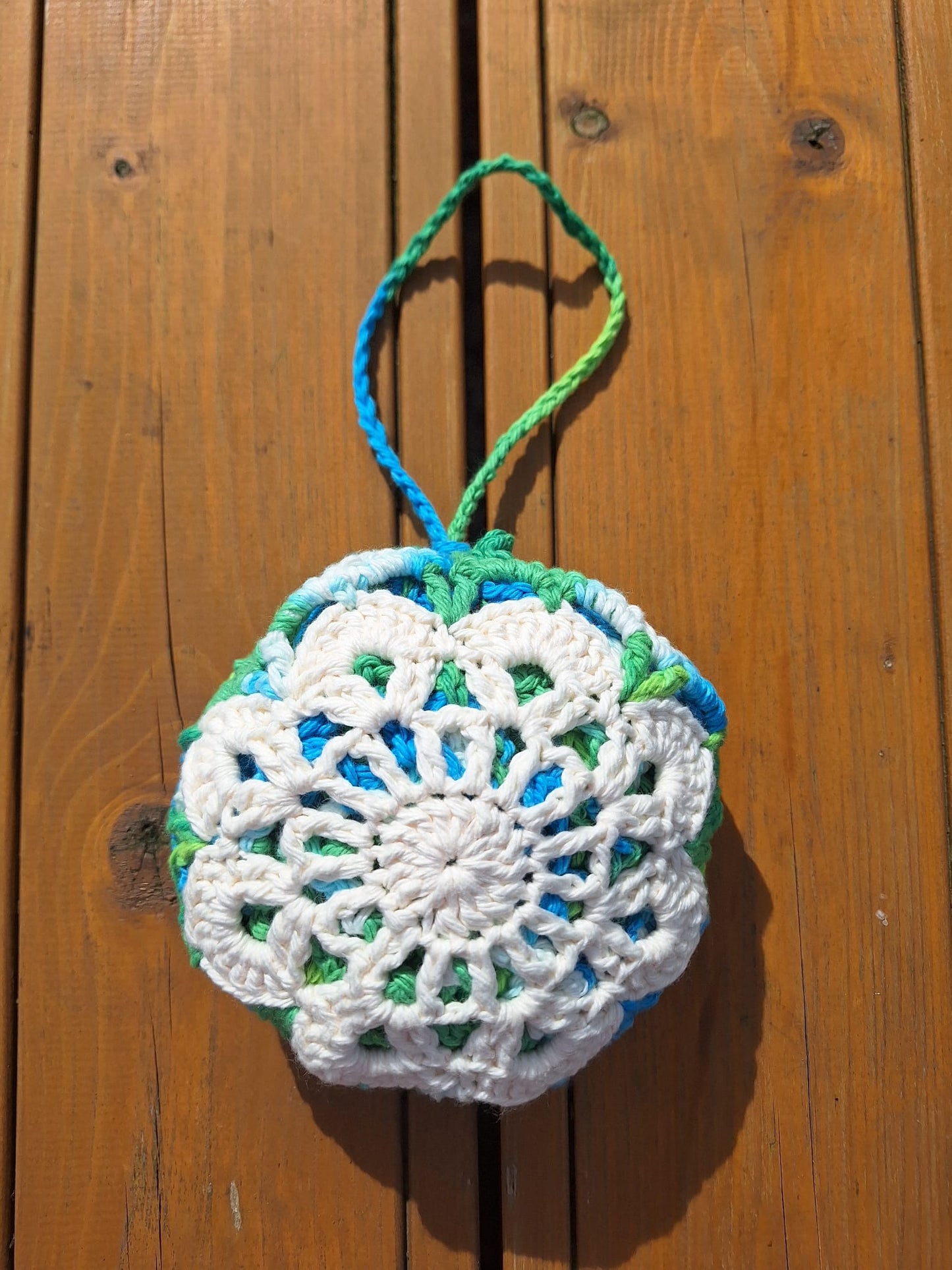 Flower Pattern Pouch Bag (Emerald Energy Ombre)